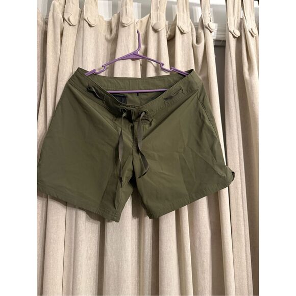 Prana women’s hiking and athletic leisure shorts size medium - Picture 1 of 6